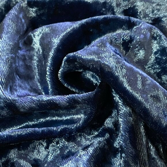 H:ours Rea Midi Dress in Navy - Picture 4 of 12